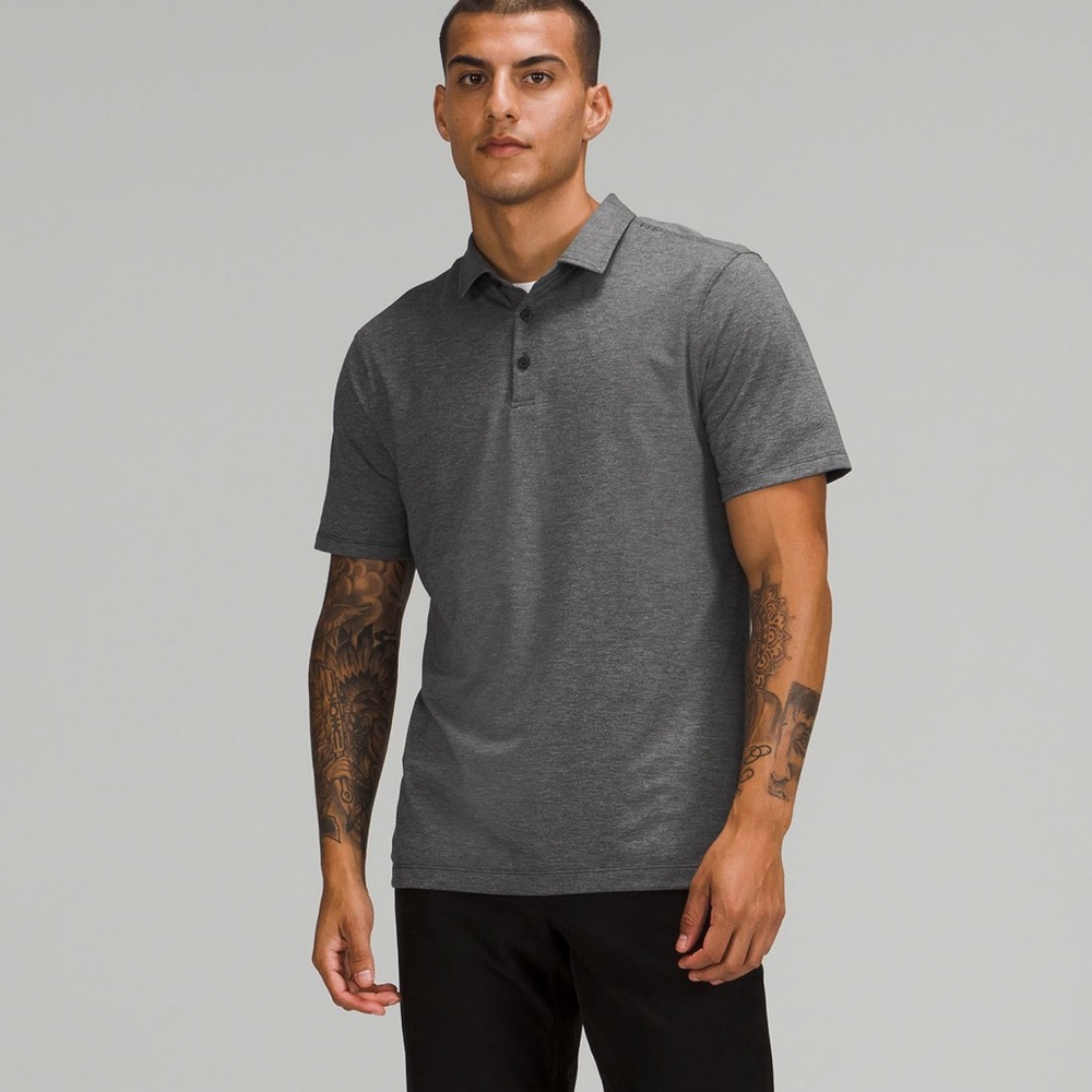 Lululemon Men's Polo Shirt Medium Gray Stretch Performance Activewear Golf